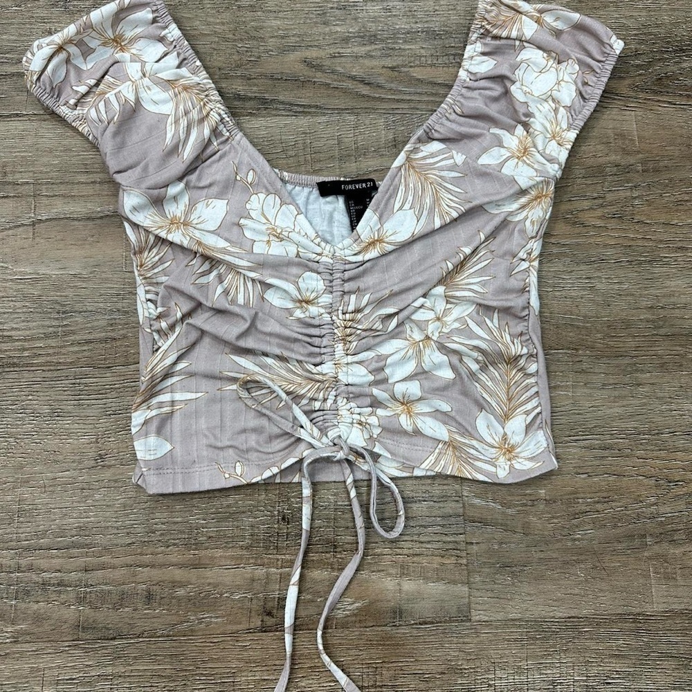 Forever 21 crop top Size M